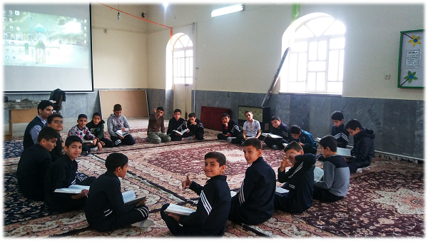 تشکیل حلقه قرآنی و معرفتی در نماز خانه مدرسه